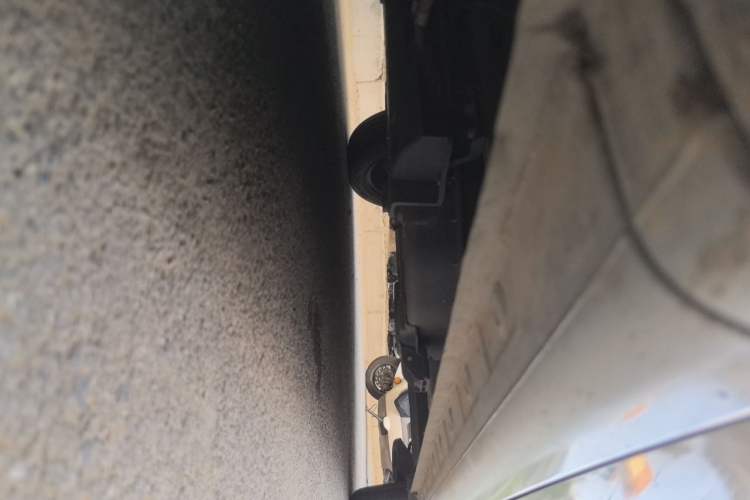 Used Wuling Bingo 2023 203km Light Edition Chassis Front Left