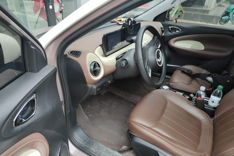 Used Wuling Bingo 2023 333 km Enjoyment Version Driver Seat