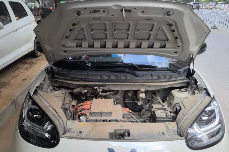 Used Wuling Bingo 2023 203km Light Edition Engine Bay