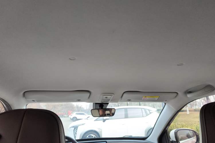 Used Wuling Bingo 2023 333 km Lingxi Connected Version Headliner