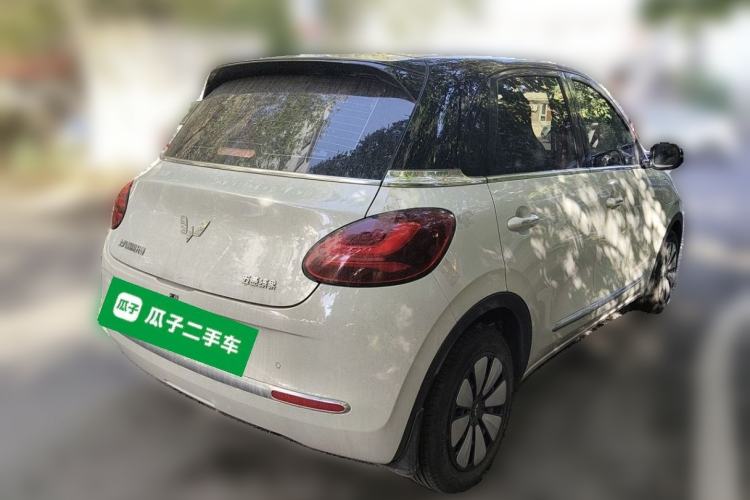 Used Wuling Bingo 2023 203km Comfort Edition Rear Right 45 Deg