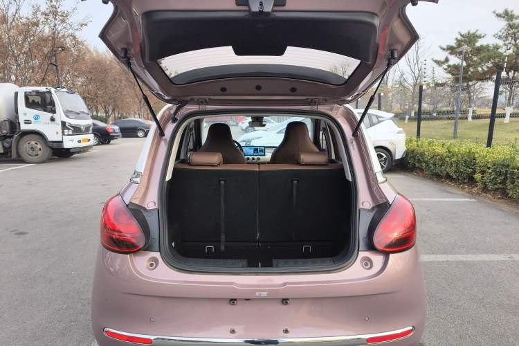 Used Wuling Bingo 2023 333 km Lingxi Connected Version Trunk