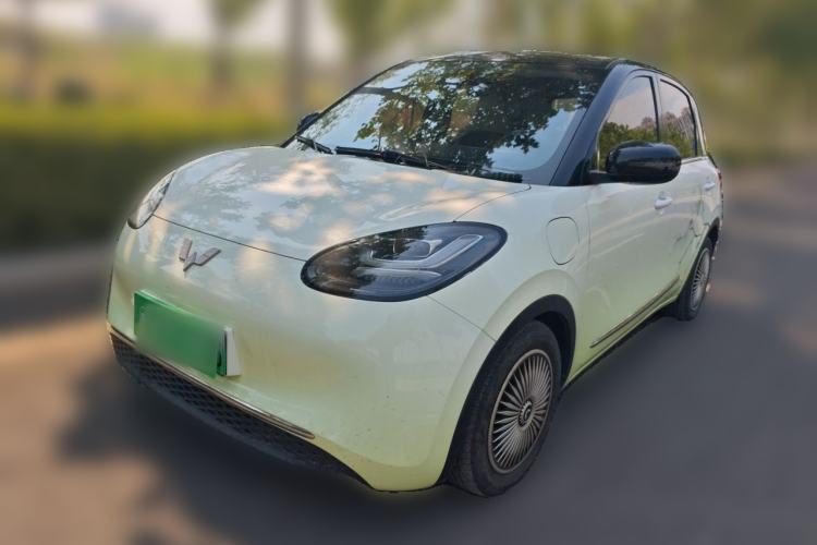 Used Wuling Bingo 2023 333 km Lingxi Connected Version Guazi used car, China used car export, Used car for sale, Used  cars, Cheapest cars for sale