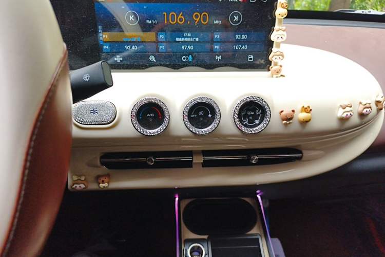 Used Wuling Bingo 2023 333 km Enjoyment Version Audio And AC Panel