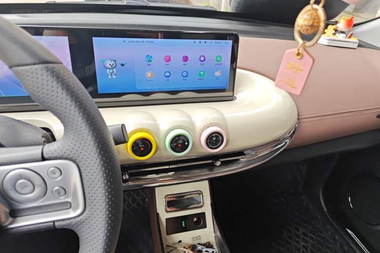 Used Wuling Bingo 2023 410 km Lingxi Deluxe Edition Audio And AC Panel
