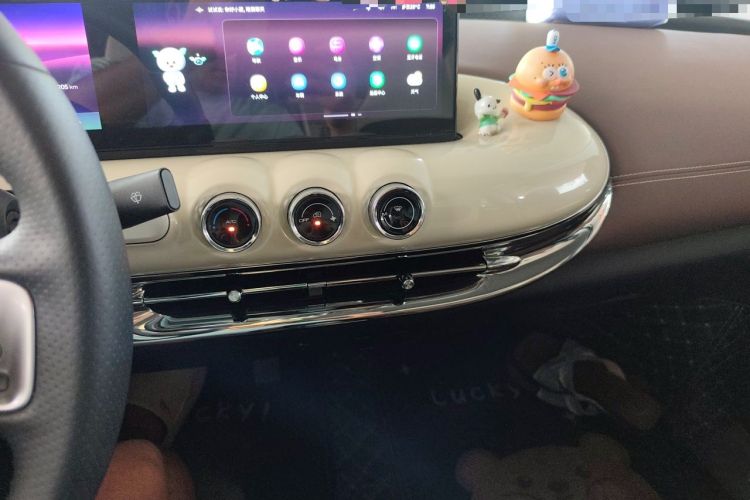 Used Wuling Bingo 2023 410 km Lingxi Deluxe Edition Audio And AC Panel