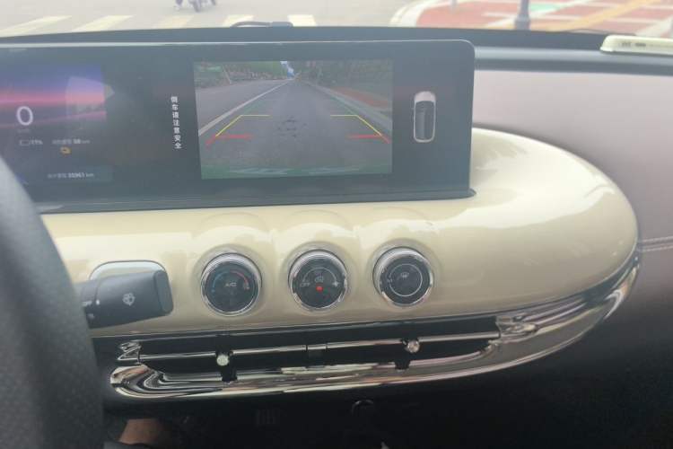 Used Wuling Bingo 2023 333 km Lingxi Connected+ Version Audio And AC Panel