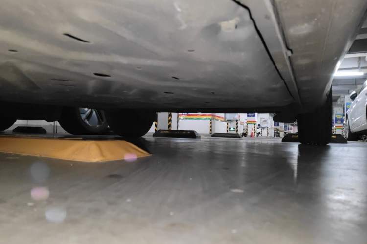 Used Wuling Bingo 2023 333 km Lingxi Connected Version Chassis Front Left