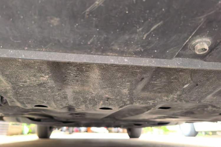 Used Wuling Bingo 2023 333 km Lingxi Connected+ Version Chassis Front