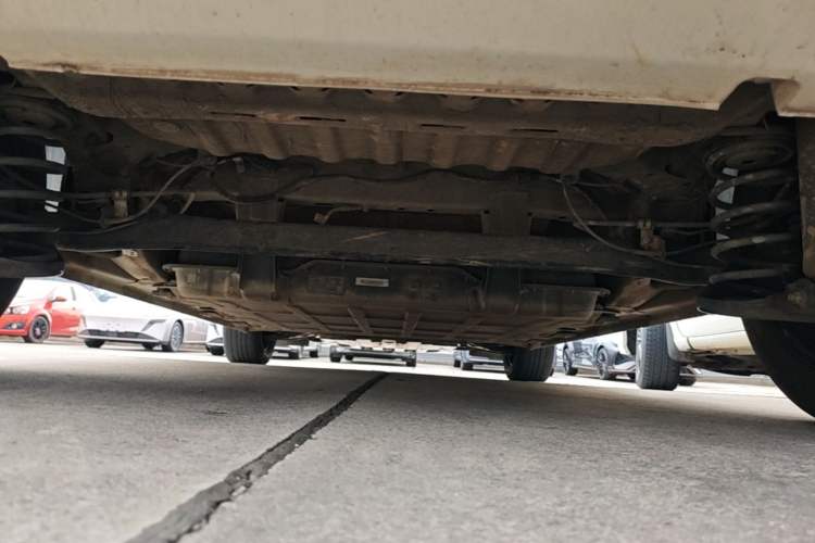 Used Wuling Bingo 2023 410 km Lingxi Deluxe Edition Chassis Rear