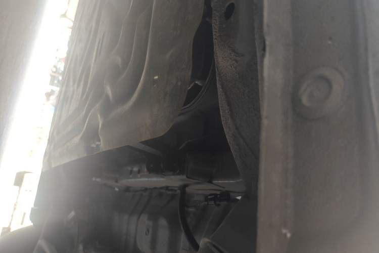 Used Wuling Bingo 2023 410 km Lingxi Deluxe Edition Chassis Rear Left