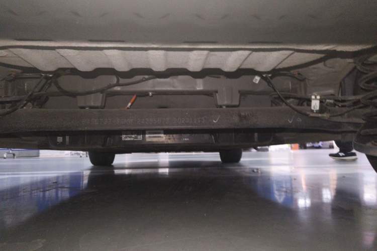 Used Wuling Bingo 2023 410 km Lingxi Deluxe Edition Chassis Rear