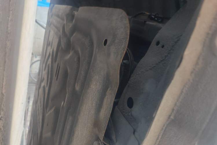 Used Wuling Bingo 2023 410 km Lingxi Deluxe Edition Chassis Rear Right