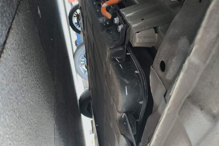 Used Wuling Bingo 2023 333 km Lingxi Connected+ Version Chassis Rear Right