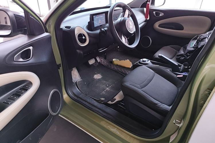 Used Wuling Bingo 2023 333 km Fast-Share Version Driver Seat