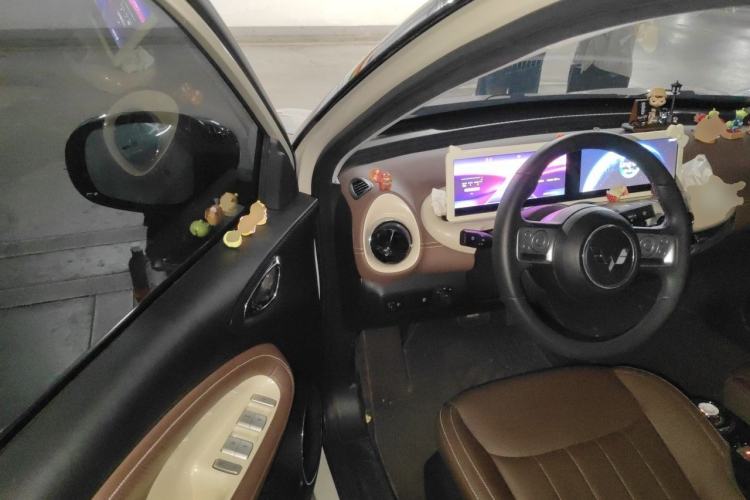 Used Wuling Bingo 2023 333 km Lingxi Connected Version Driver Seat
