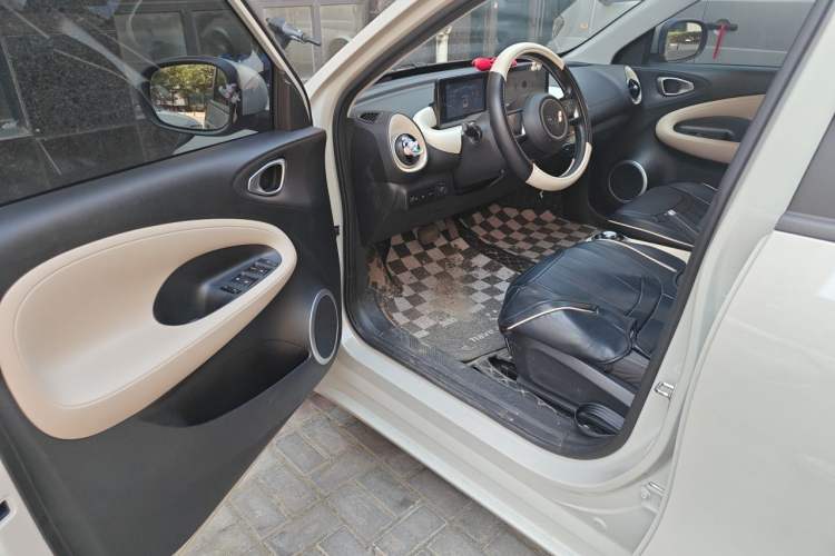 Used Wuling Bingo 2023 203km Light Edition Driver Seat