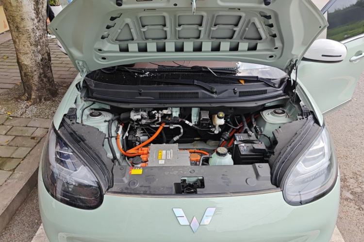 Used Wuling Bingo 2023 410 km Lingxi Deluxe Edition Engine Bay