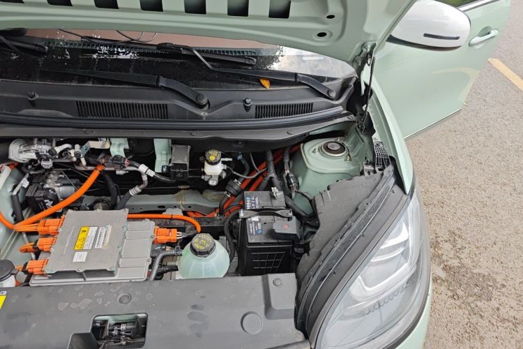 Used Wuling Bingo 2023 410 km Lingxi Deluxe Edition Engine Bay Left