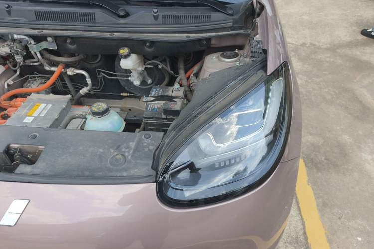 Used Wuling Bingo 2023 333 km Lingxi Connected Version Engine Bay Left