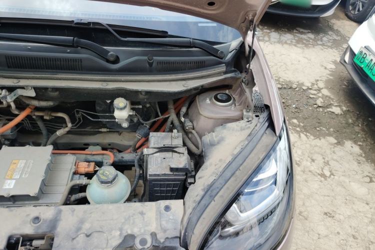 Used Wuling Bingo 2023 333 km Enjoyment Version Engine Bay Left