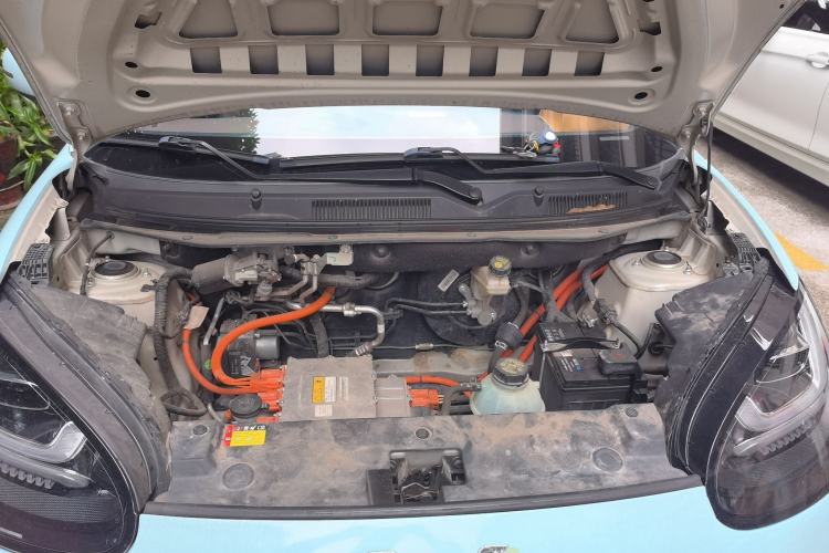 Used Wuling Bingo 2023 333 km Lingxi Connected+ Version Engine Bay