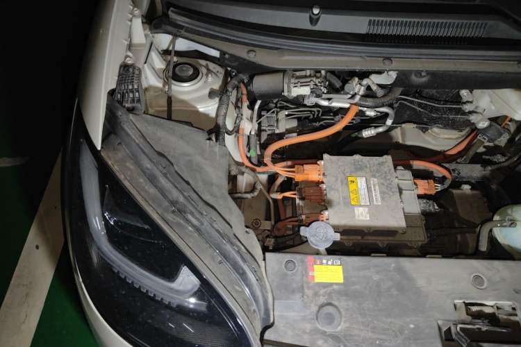 Used Wuling Bingo 2023 333 km Lingxi Connected Version Engine Bay Right