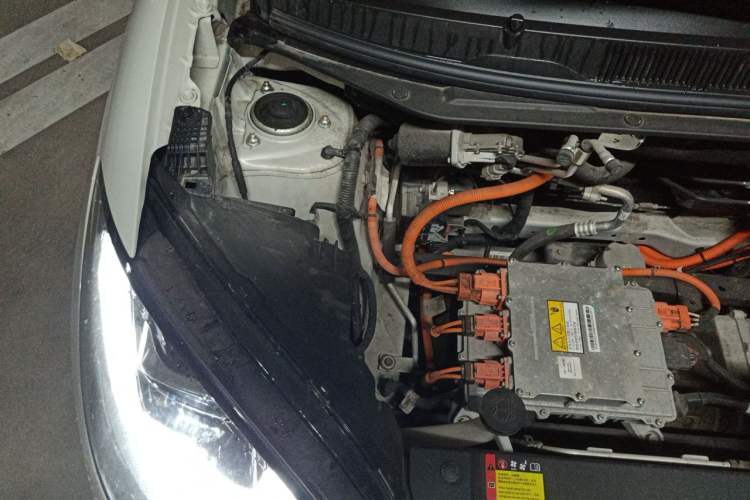 Used Wuling Bingo 2023 333 km Lingxi Connected+ Version Engine Bay Right
