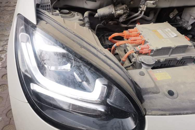 Used Wuling Bingo 2023 203km Light Edition Engine Bay Right