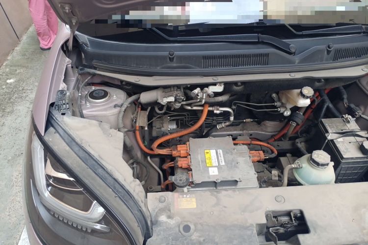 Used Wuling Bingo 2023 333 km Lingxi Connected Version Engine Bay Right