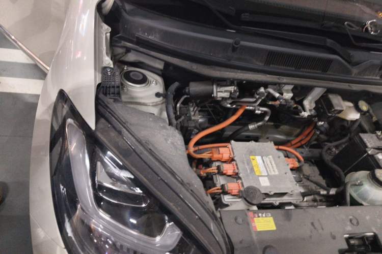Used Wuling Bingo 2023 410 km Lingxi Deluxe Edition Engine Bay Right