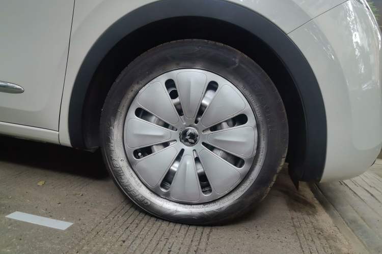 Used Wuling Bingo 2023 333 km Enjoyment Version Exterior 1