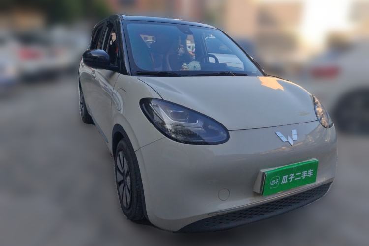 Used Wuling Bingo 2023 333 km Enjoyment Version Front Right 45 Deg