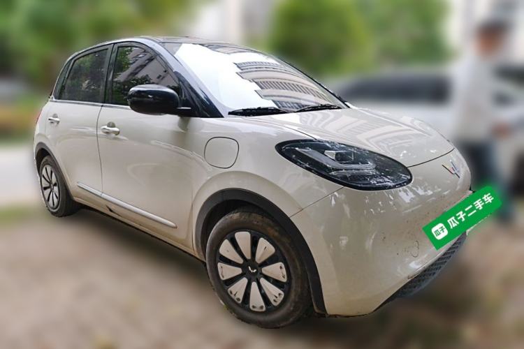 Used Wuling Bingo 2023 333 km Enjoyment Version Front Right 45 Deg