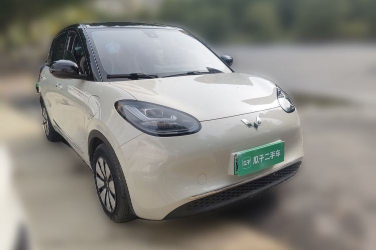 Used Wuling Bingo 2023 333 km Fast-Share Version Front Right 45 Deg
