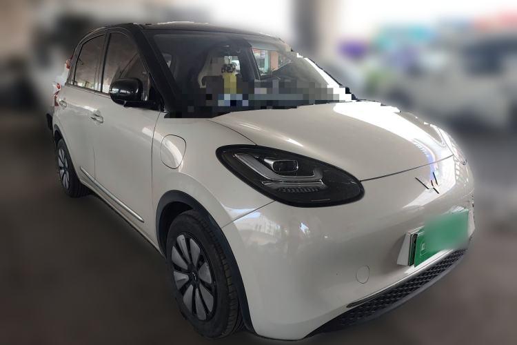 Used Wuling Bingo 2023 410 km Lingxi Deluxe Edition Front Right 45 Deg