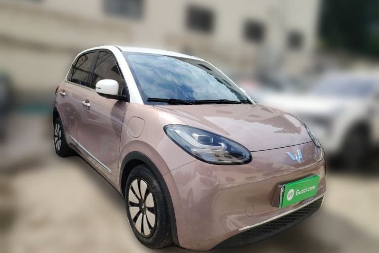 Used Wuling Bingo 2023 333 km Enjoyment Version Front Right 45 Deg