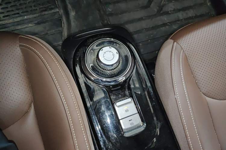 Used Wuling Bingo 2023 333km Enjoy+ Version Gear Lever