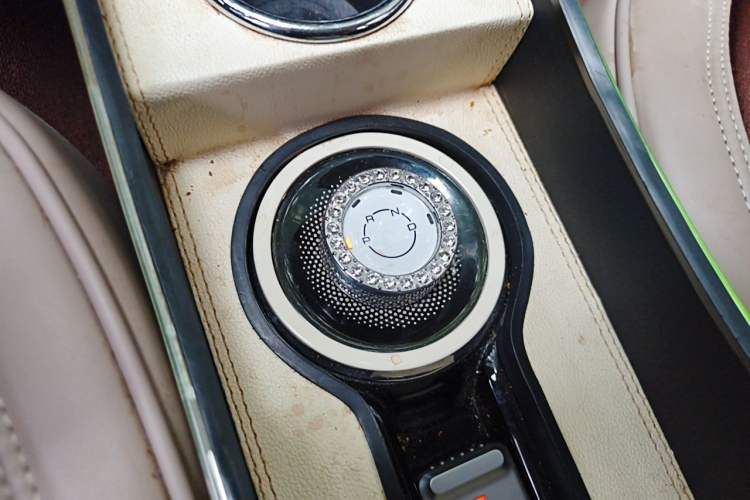 Used Wuling Bingo 2023 333 km Enjoyment Version Gear Lever