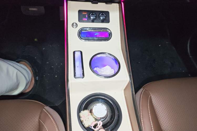 Used Wuling Bingo 2023 333 km Lingxi Connected+ Version Gear Lever