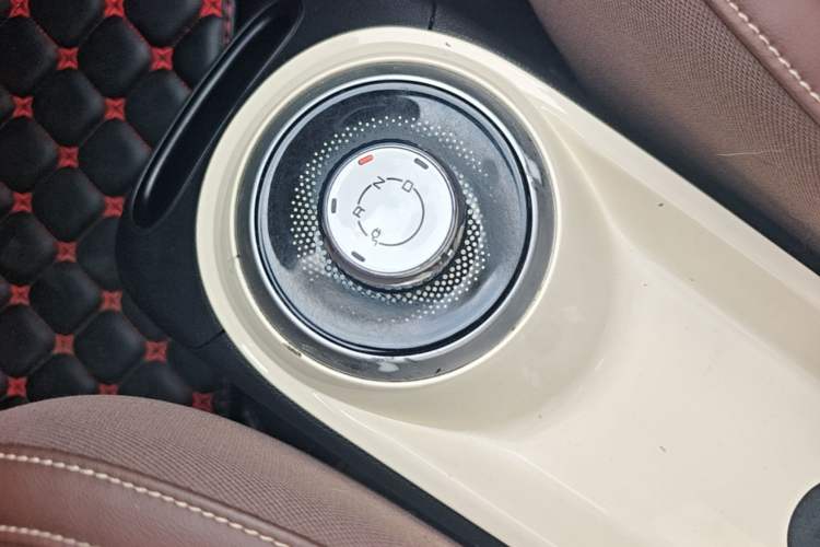 Used Wuling Bingo 2023 203km Comfort Edition Gear Lever