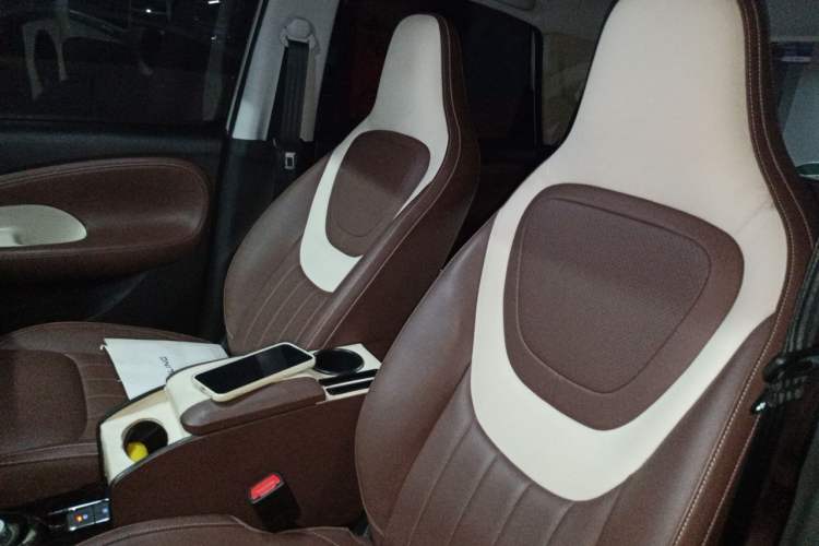 Used Wuling Bingo 2023 333 km Lingxi Connected+ Version Left Front Seat