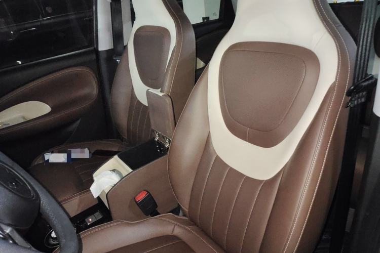 Used Wuling Bingo 2023 333 km Lingxi Connected+ Version Left Front Seat