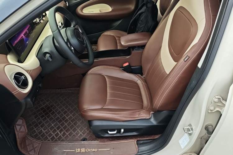 Used Wuling Bingo 2023 410 km Lingxi Deluxe Edition Left Front Seat