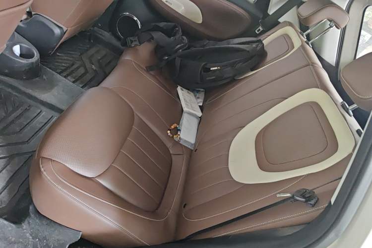 Used Wuling Bingo 2023 333km Enjoy+ Version Left Rear Seat