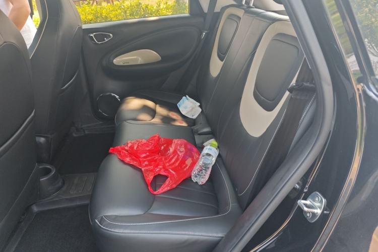 Used Wuling Bingo 2023 333 km Lingxi Connected Version Left Rear Seat