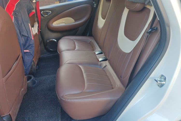 Used Wuling Bingo 2023 333 km Enjoyment Version Left Rear Seat