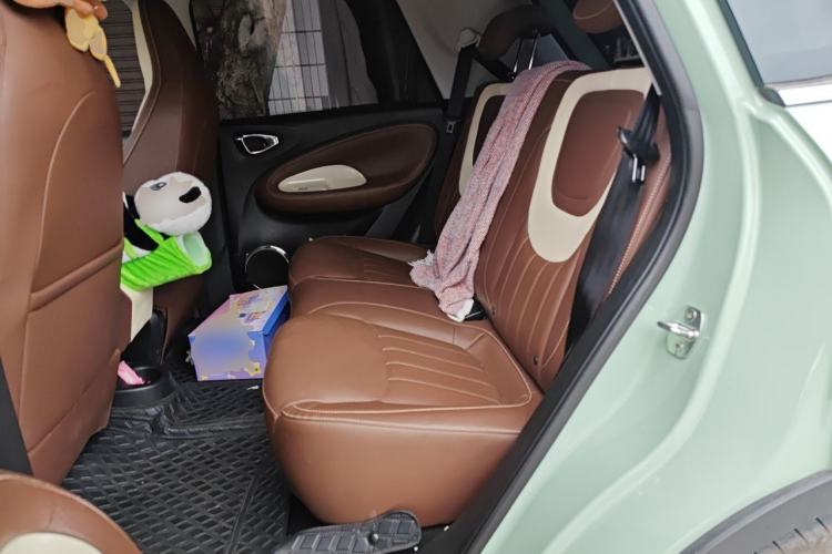 Used Wuling Bingo 2023 410 km Lingxi Deluxe Edition Left Rear Seat