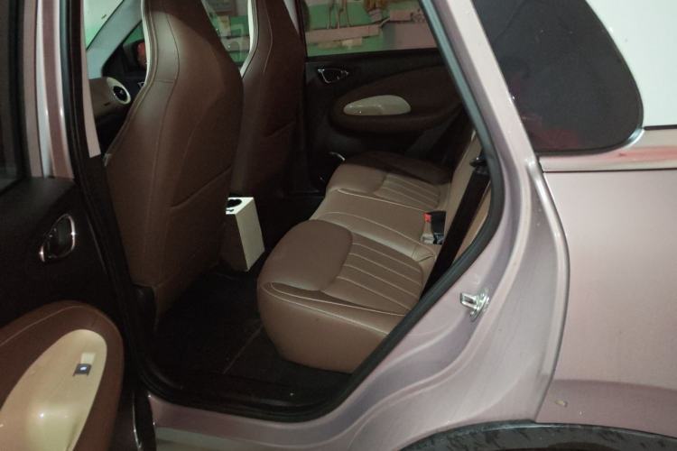 Used Wuling Bingo 2023 333 km Lingxi Connected+ Version Left Rear Seat