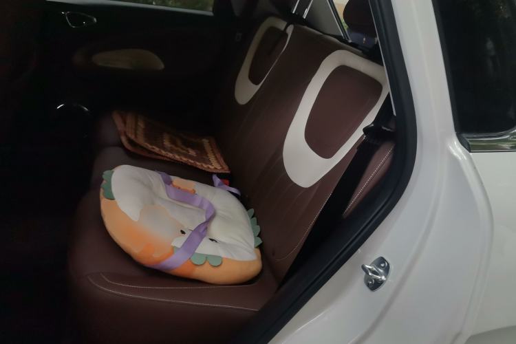 Used Wuling Bingo 2023 333 km Enjoyment Version Left Rear Seat